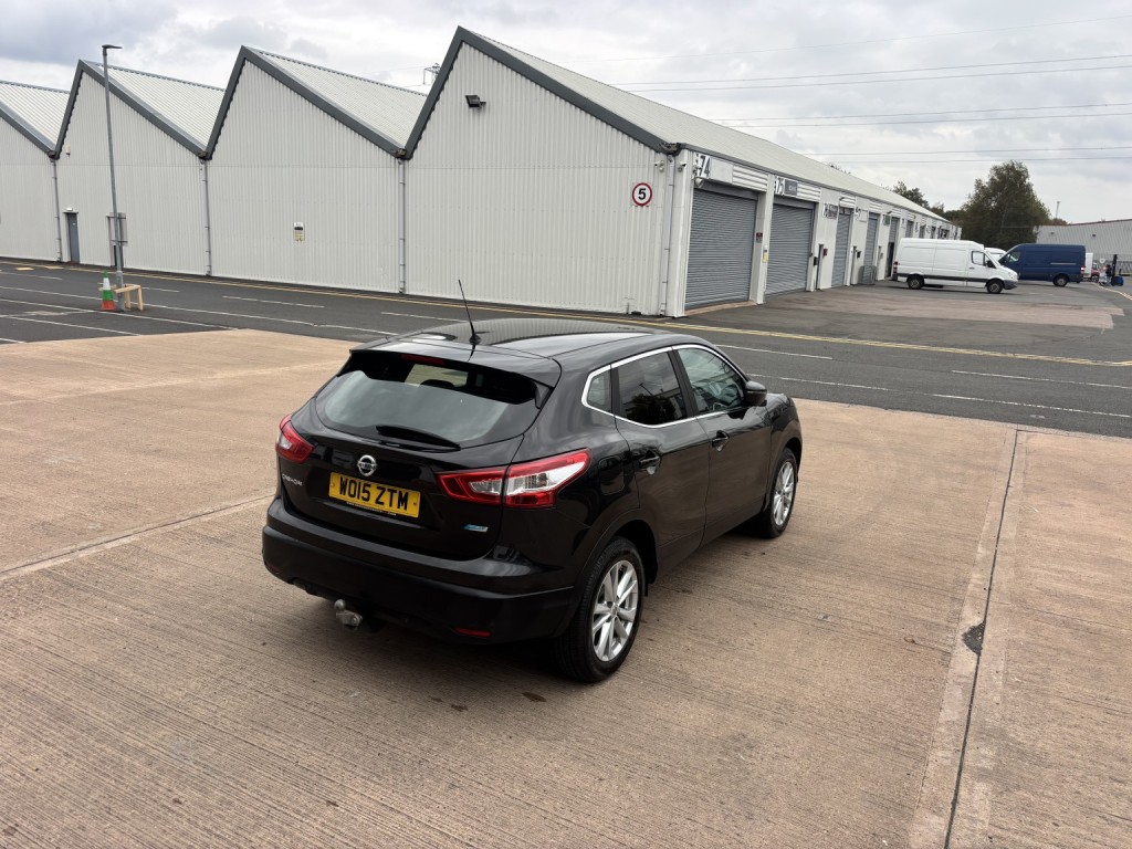 NISSAN QASHQAI