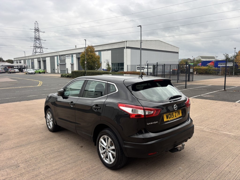 NISSAN QASHQAI