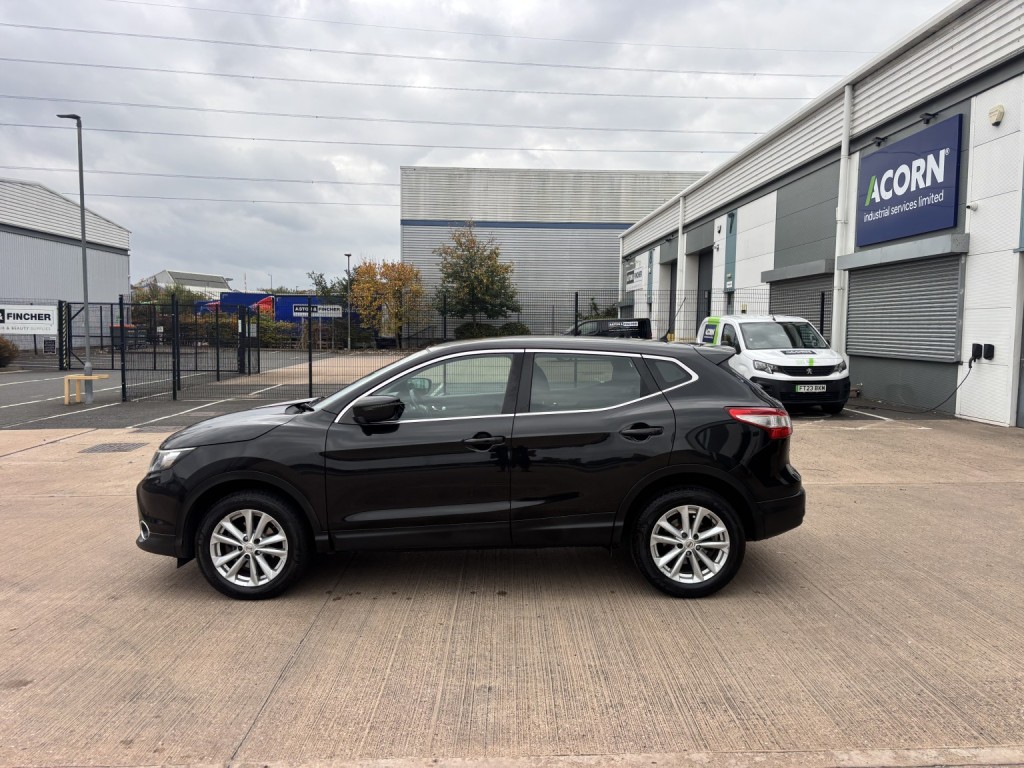 NISSAN QASHQAI
