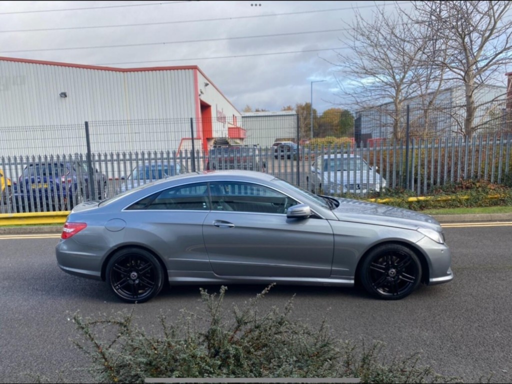 View MERCEDES-BENZ E CLASS 2.1 E250 CDI BlueEfficiency Sport