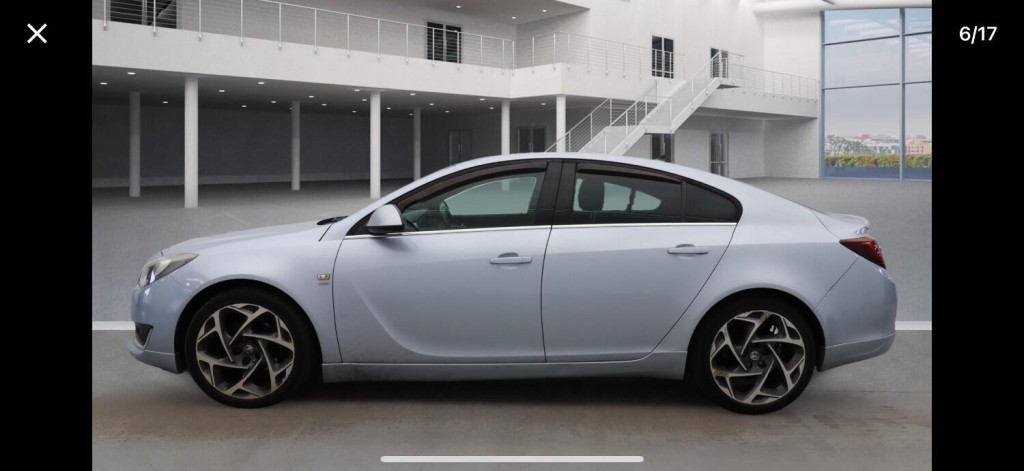 VAUXHALL INSIGNIA