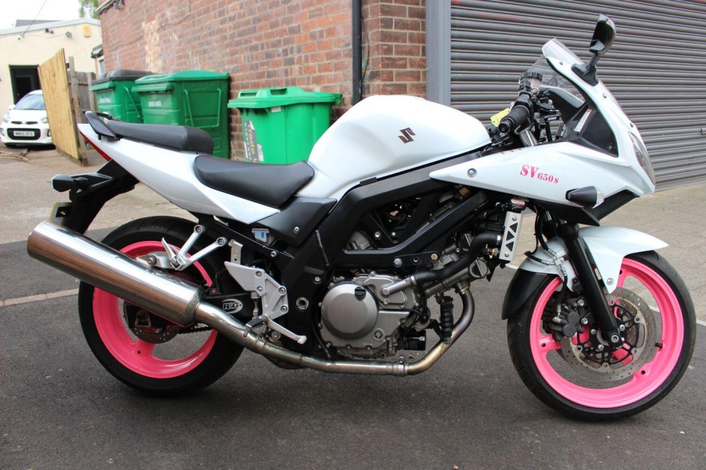 SUZUKI SV650S