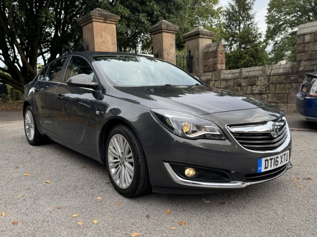 VAUXHALL INSIGNIA 1.4 i Turbo Design Nav
