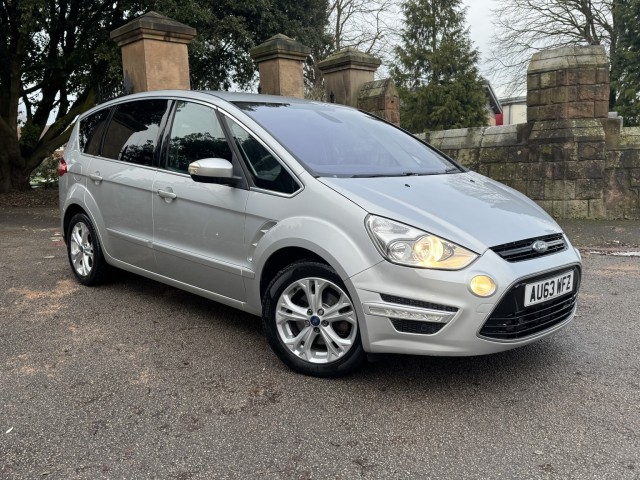 FORD S-MAX 2.0 TDCi Titanium