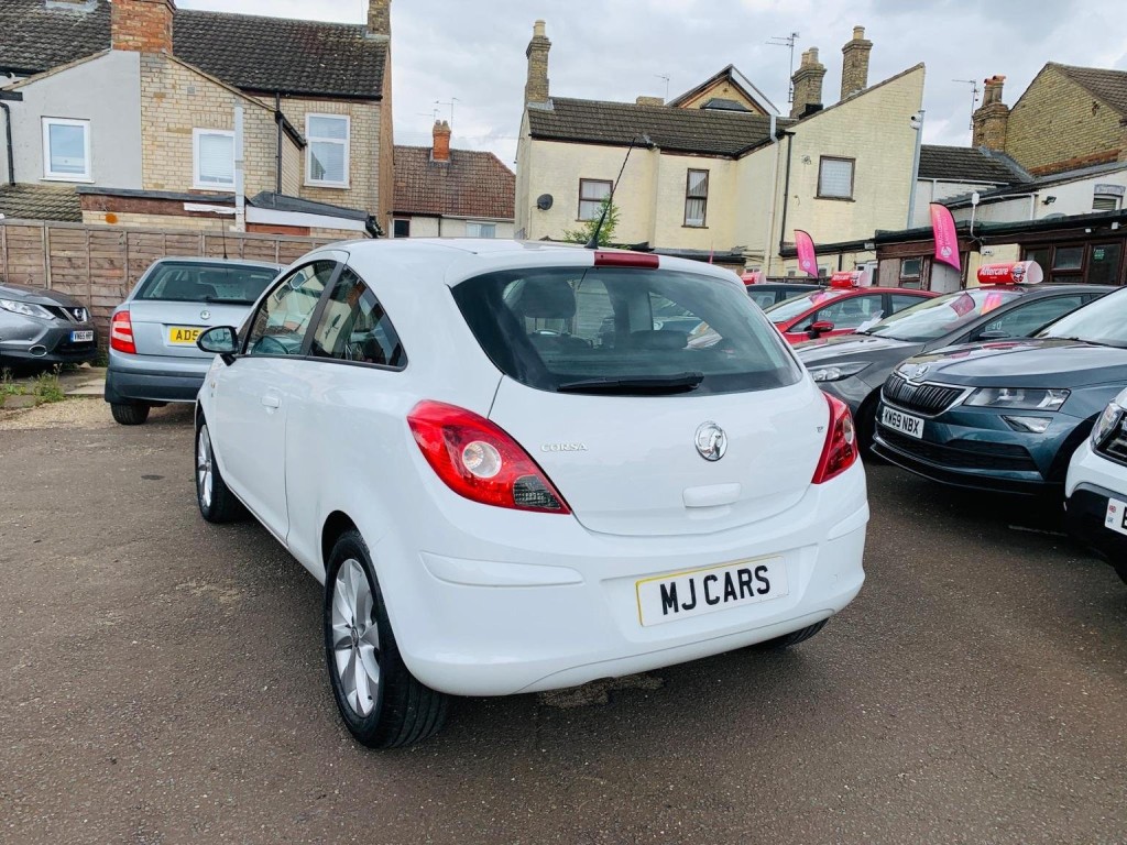 VAUXHALL CORSA
