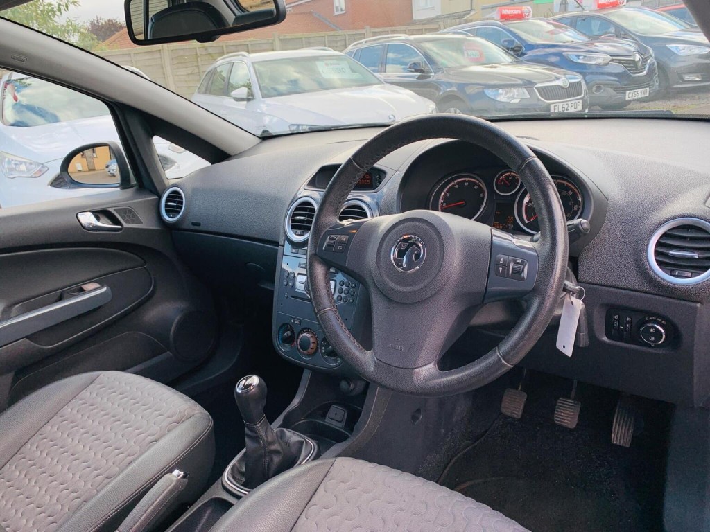 VAUXHALL CORSA