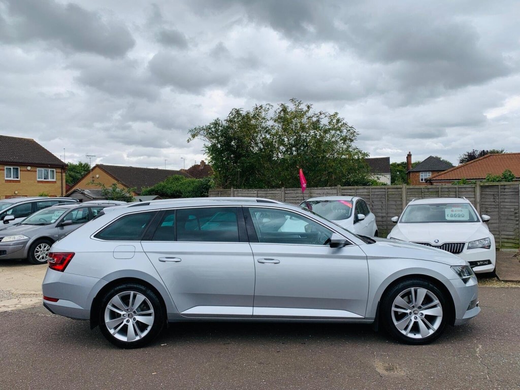 View SKODA SUPERB 2.0 TSI SE L Executive DSG Euro 6 (s/s) 5dr