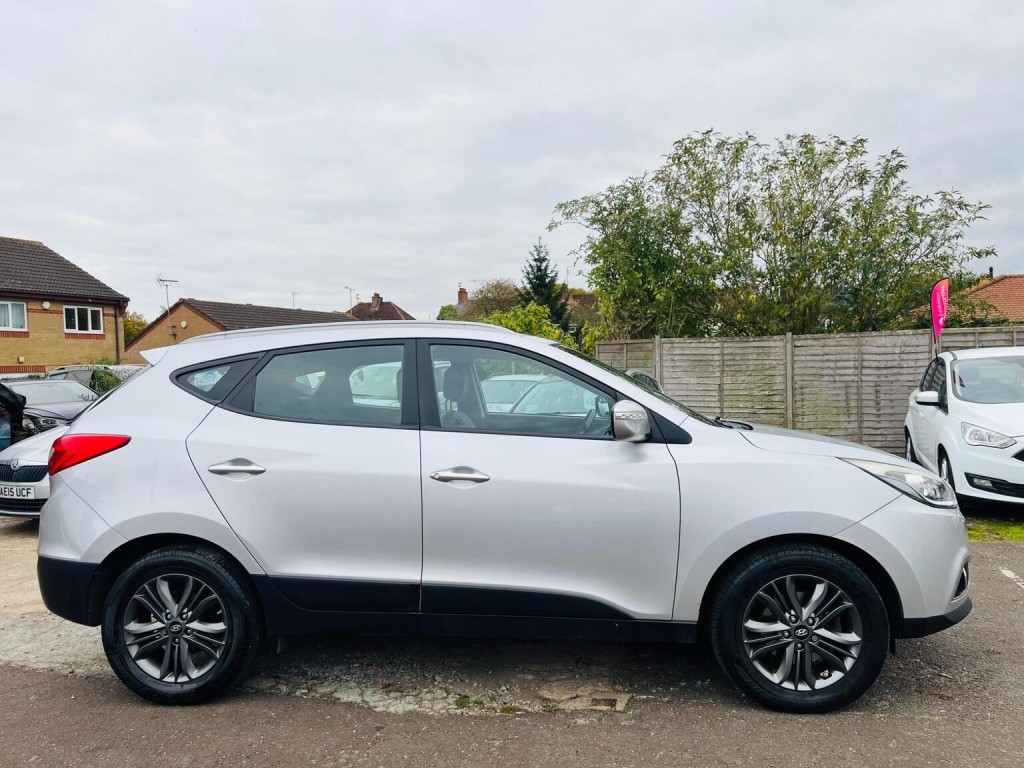 View HYUNDAI IX35 1.7 CRDi SE Euro 5 (s/s) 5dr (Nav)