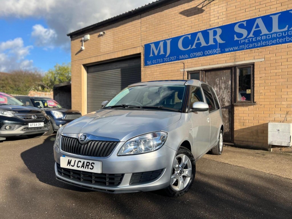 View SKODA ROOMSTER 1.2 TSI SE Action Euro 5 5dr