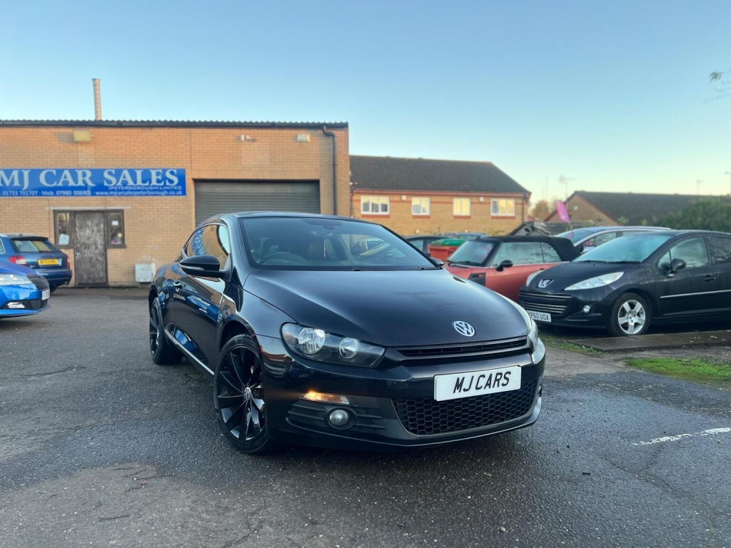 View VOLKSWAGEN SCIROCCO 2.0 TDI BlueMotion Tech GT Euro 5 (s/s) 3dr (Leather, Nav)