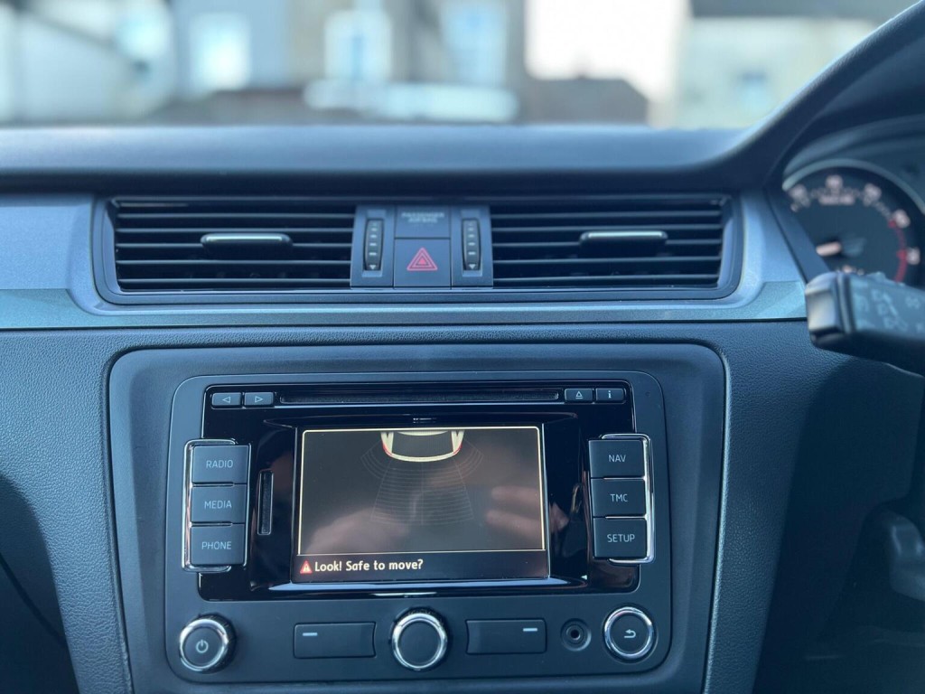 SKODA RAPID SPACEBACK