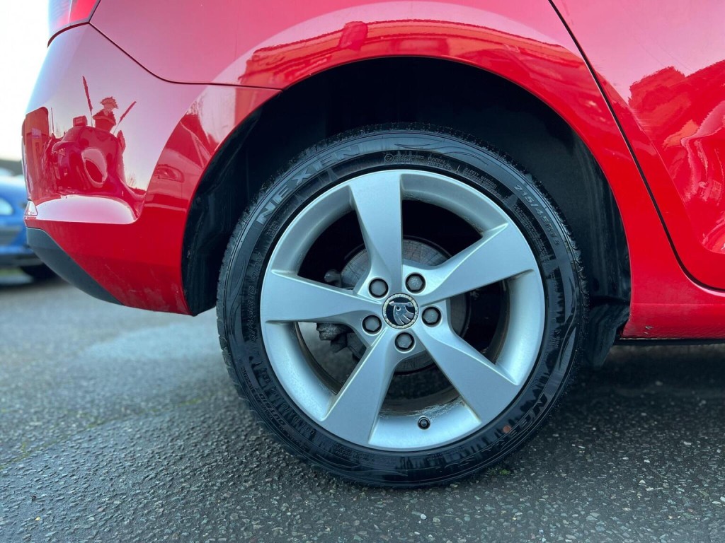 SKODA RAPID SPACEBACK