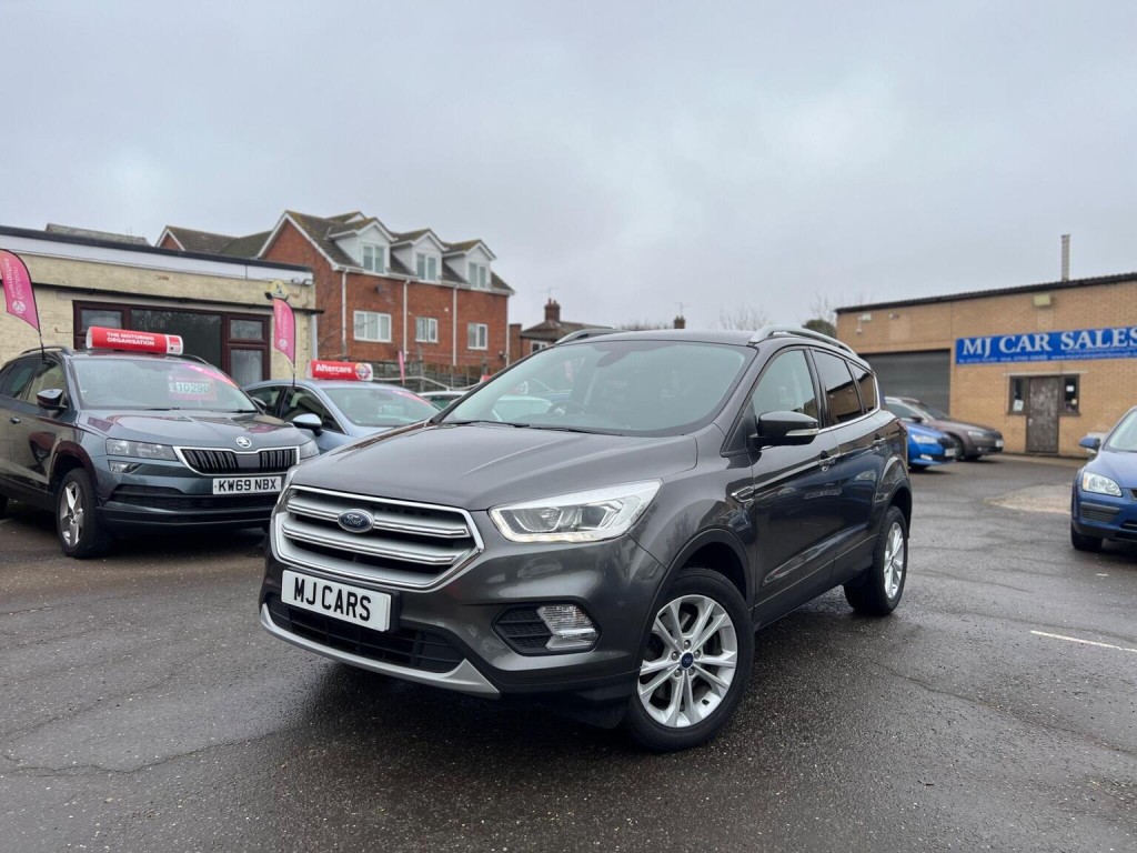 View FORD KUGA 2.0 TDCi Titanium Euro 6 (s/s) 5dr