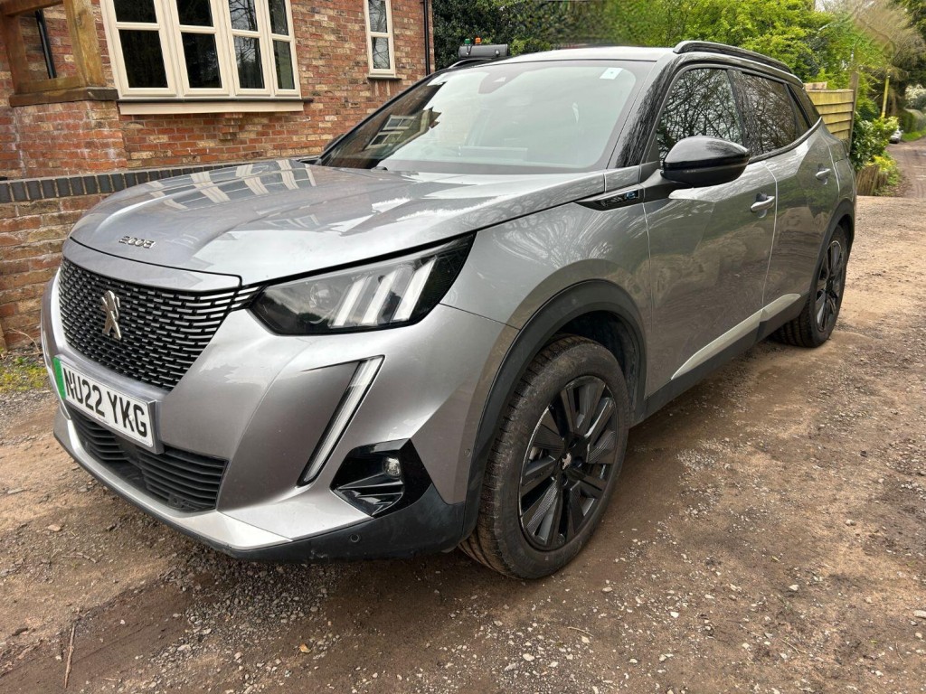 PEUGEOT 2008