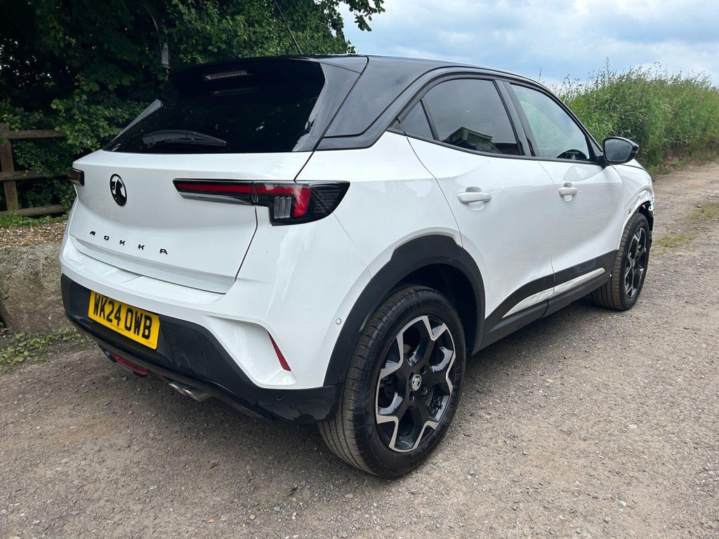 VAUXHALL MOKKA