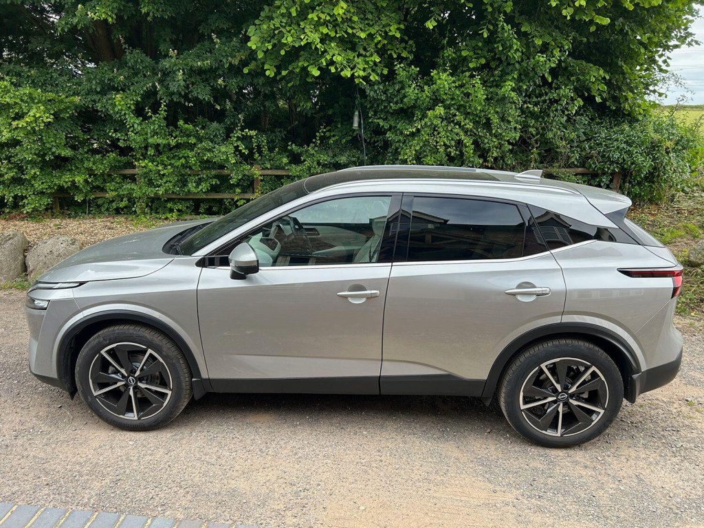 NISSAN QASHQAI