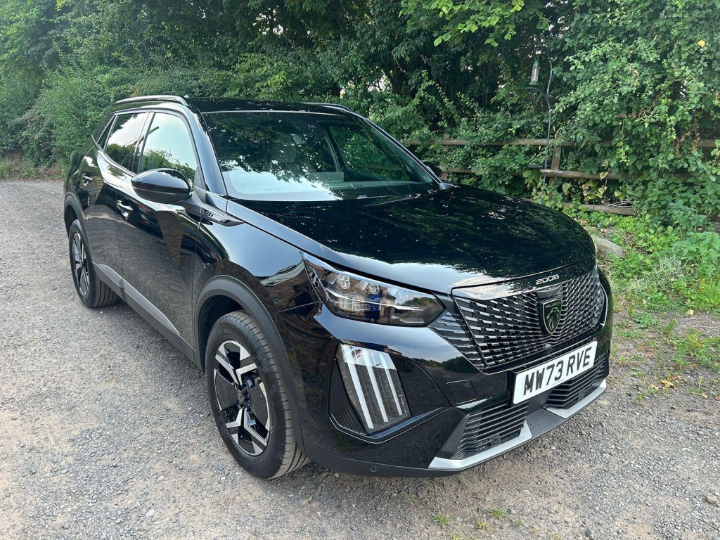 View PEUGEOT 2008 1.2 PureTech GT