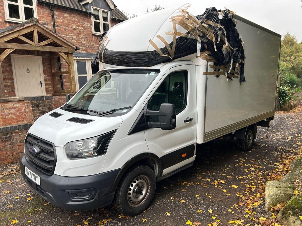 View FORD TRANSIT Transit Luton Chassis Cab RWD 350 L4 
