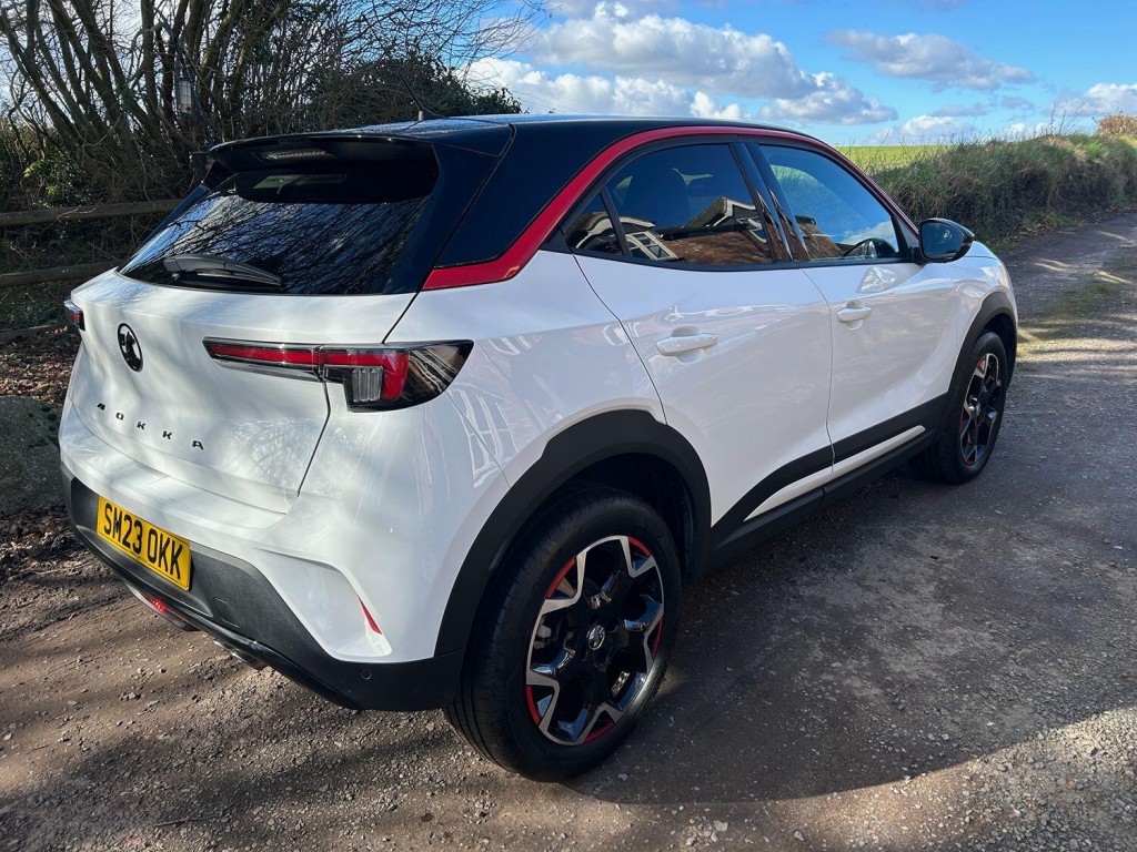 VAUXHALL MOKKA