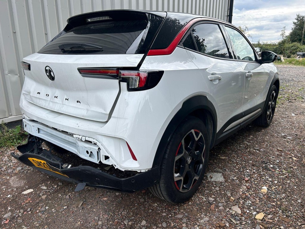 VAUXHALL MOKKA