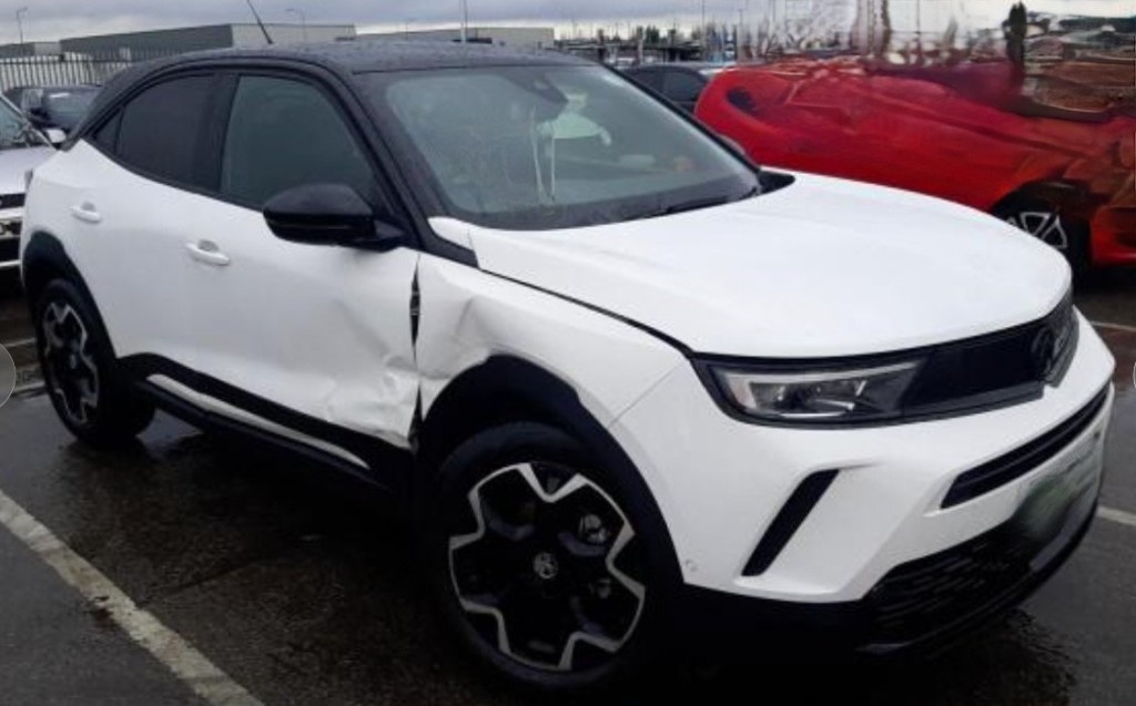 VAUXHALL MOKKA