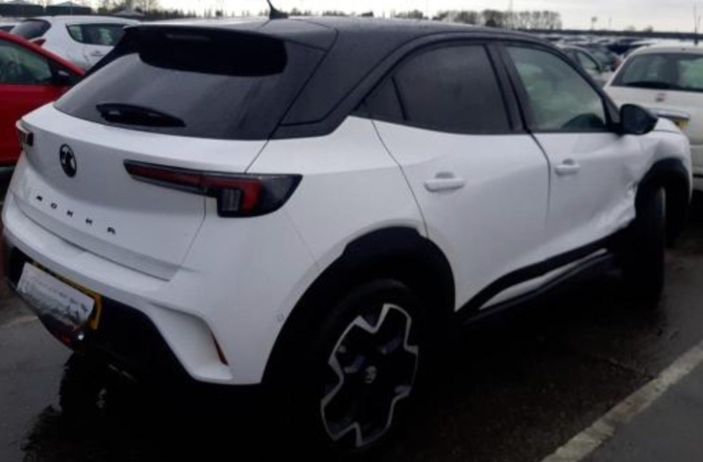 VAUXHALL MOKKA