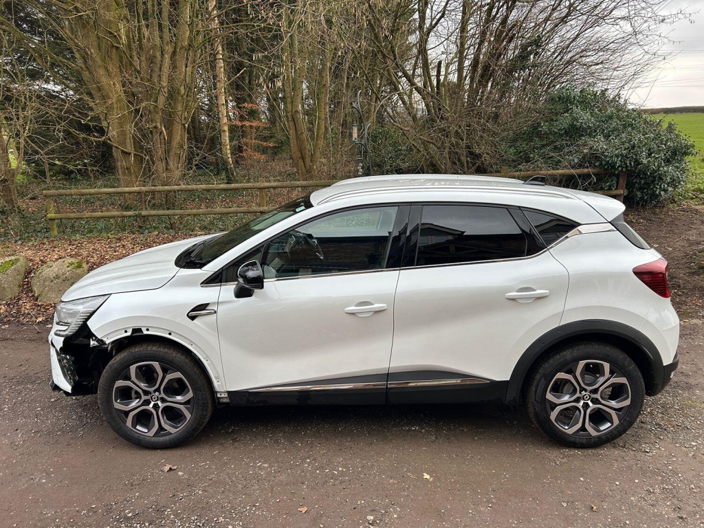 RENAULT CAPTUR