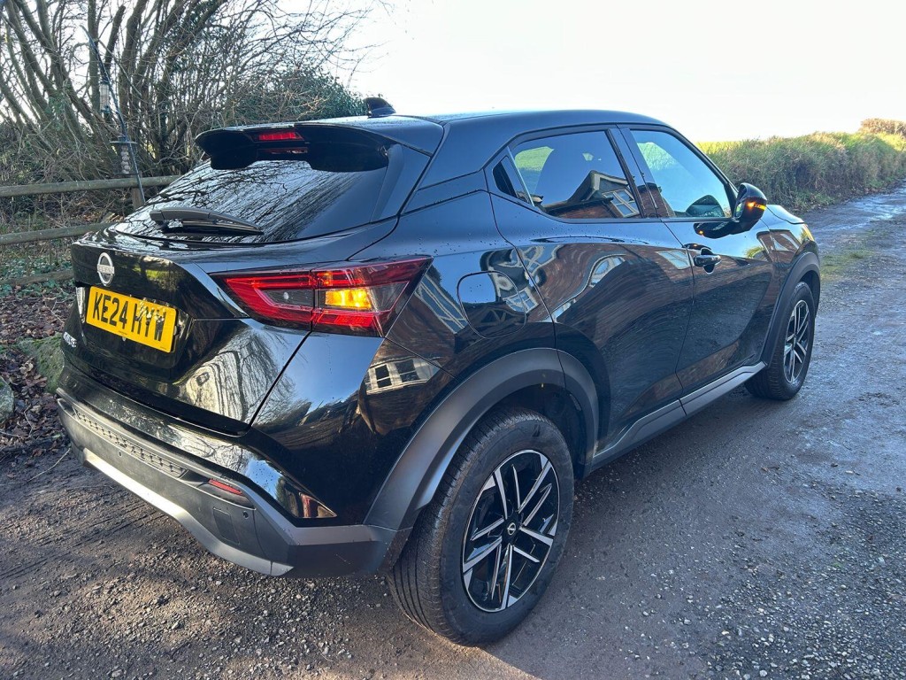 NISSAN JUKE