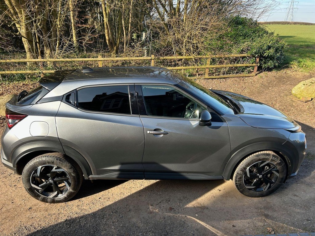 NISSAN JUKE