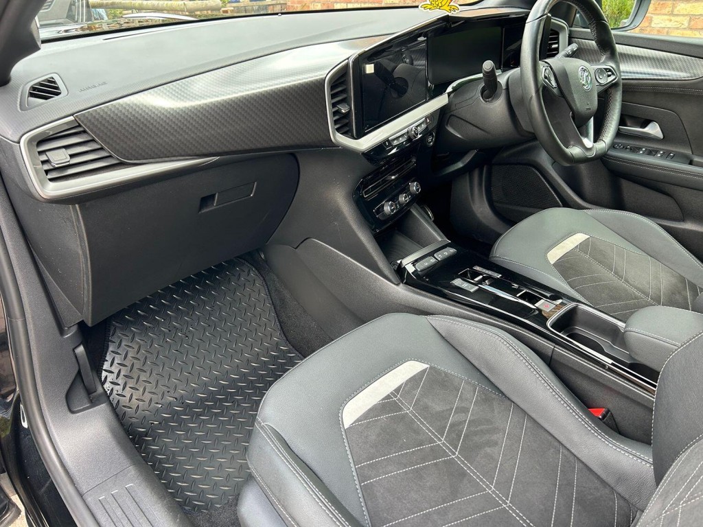 VAUXHALL MOKKA-E