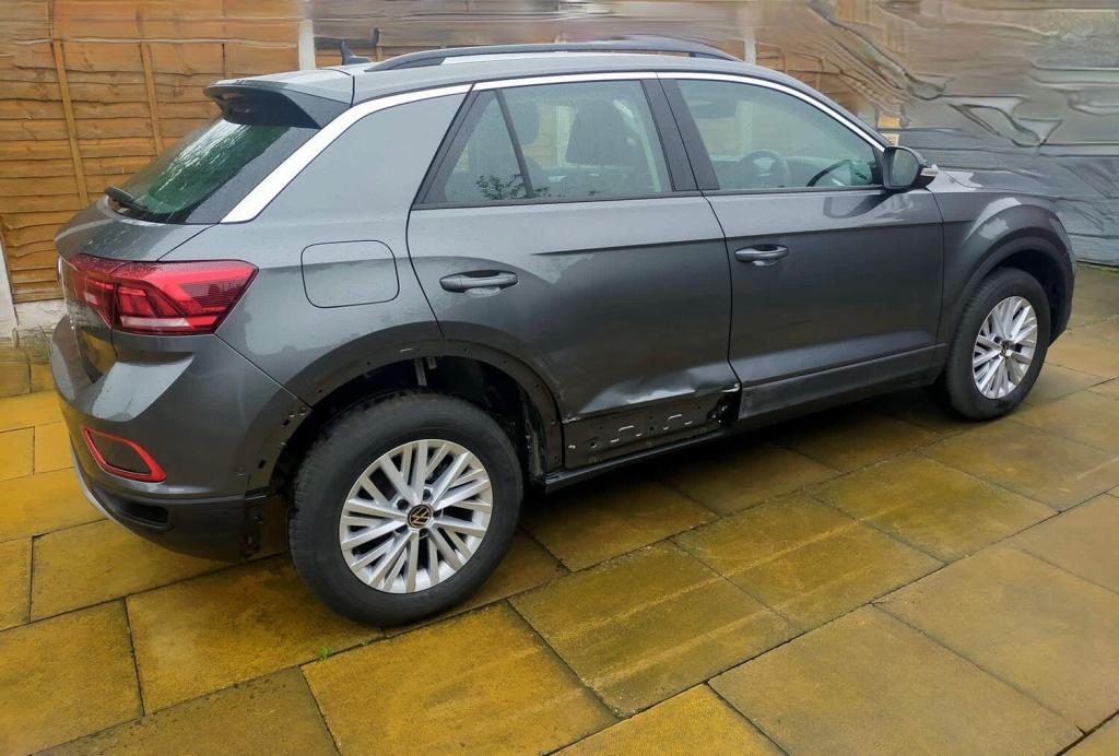 VOLKSWAGEN T-ROC