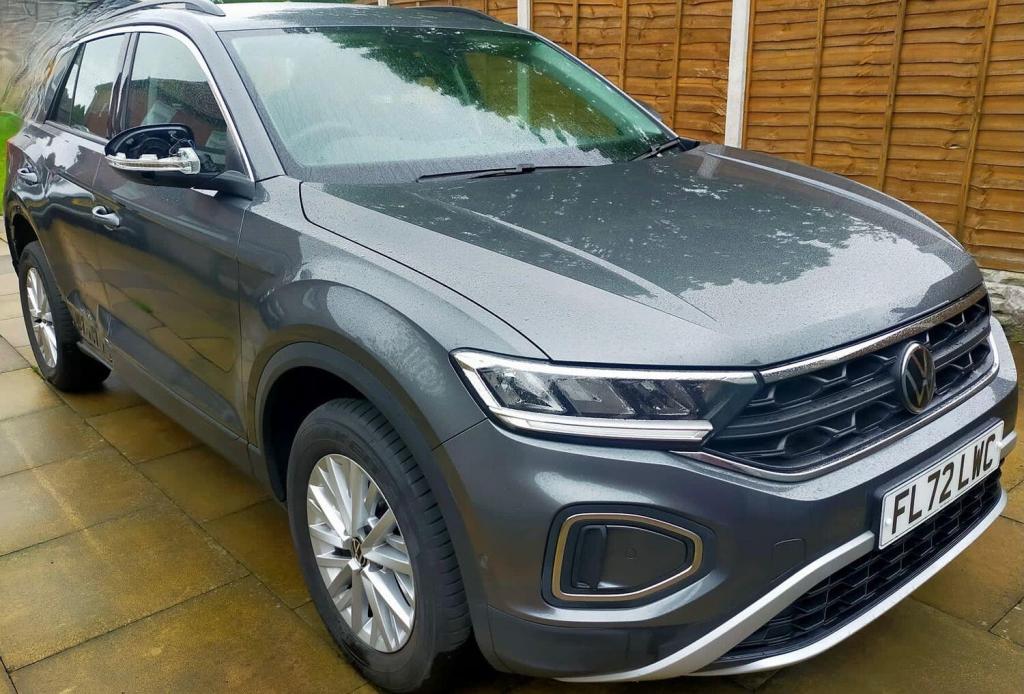 VOLKSWAGEN T-ROC