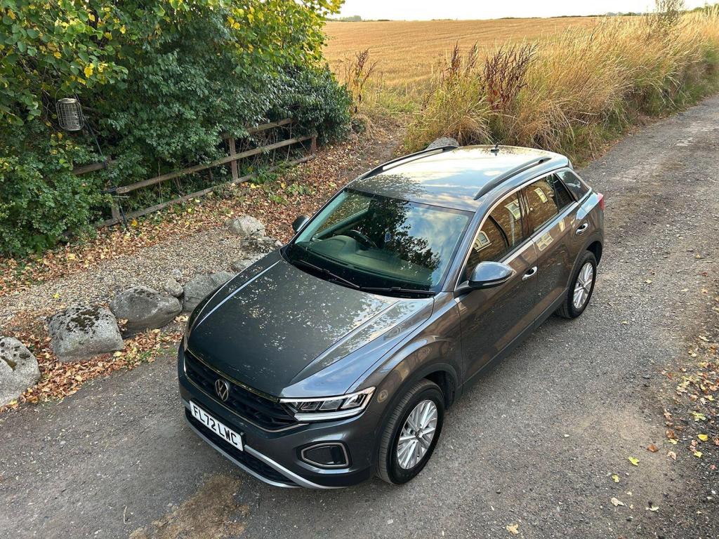 VOLKSWAGEN T-ROC
