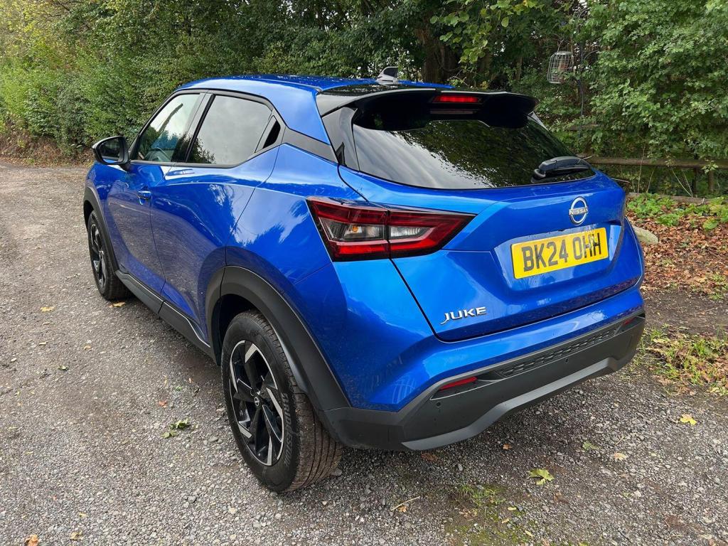 NISSAN JUKE