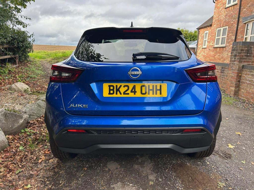 NISSAN JUKE
