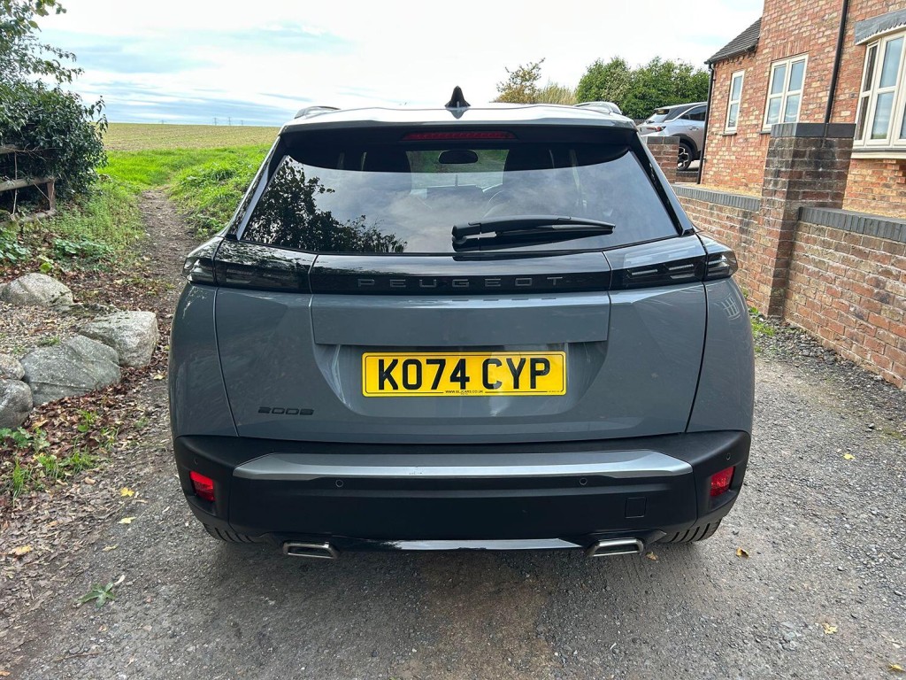 PEUGEOT 2008