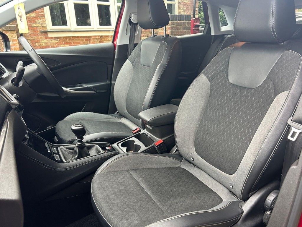 VAUXHALL GRANDLAND X