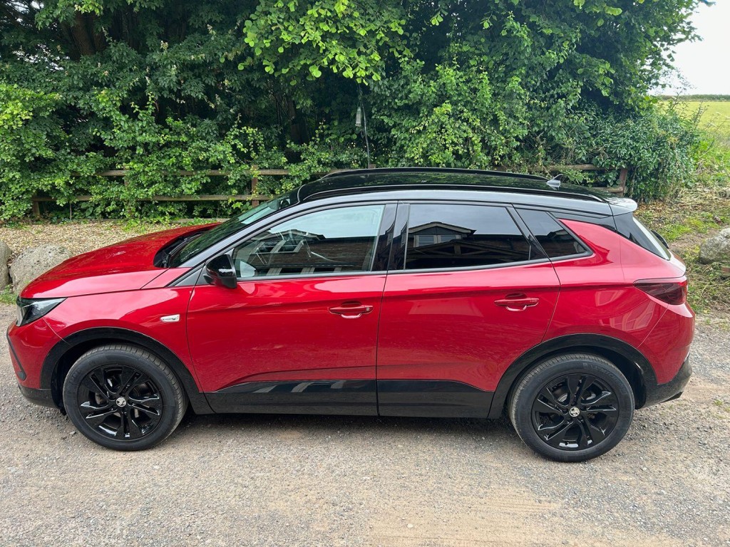 VAUXHALL GRANDLAND X