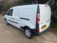 NISSAN NV250