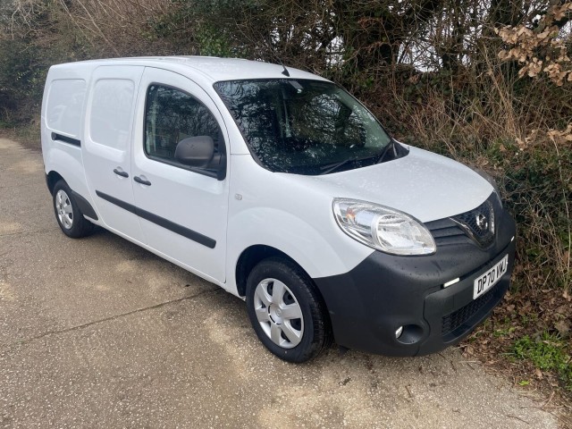 NISSAN NV250