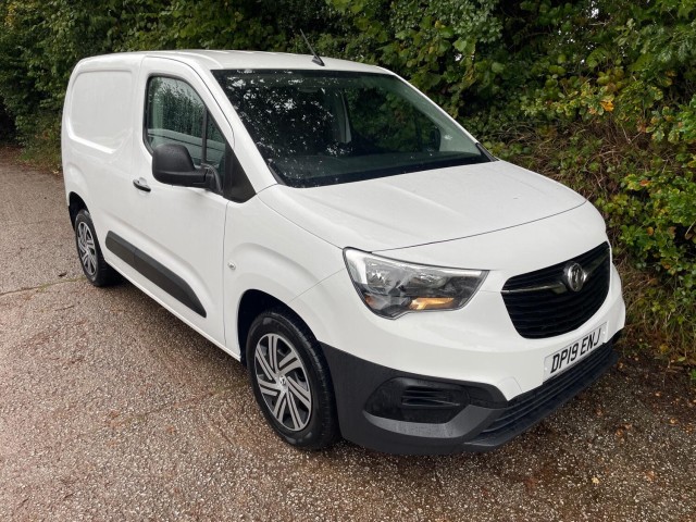 VAUXHALL COMBO