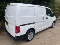 NISSAN NV200