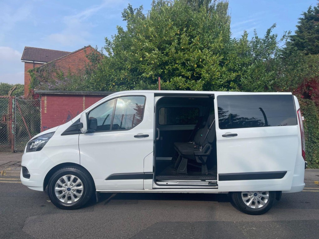 FORD TOURNEO CUSTOM