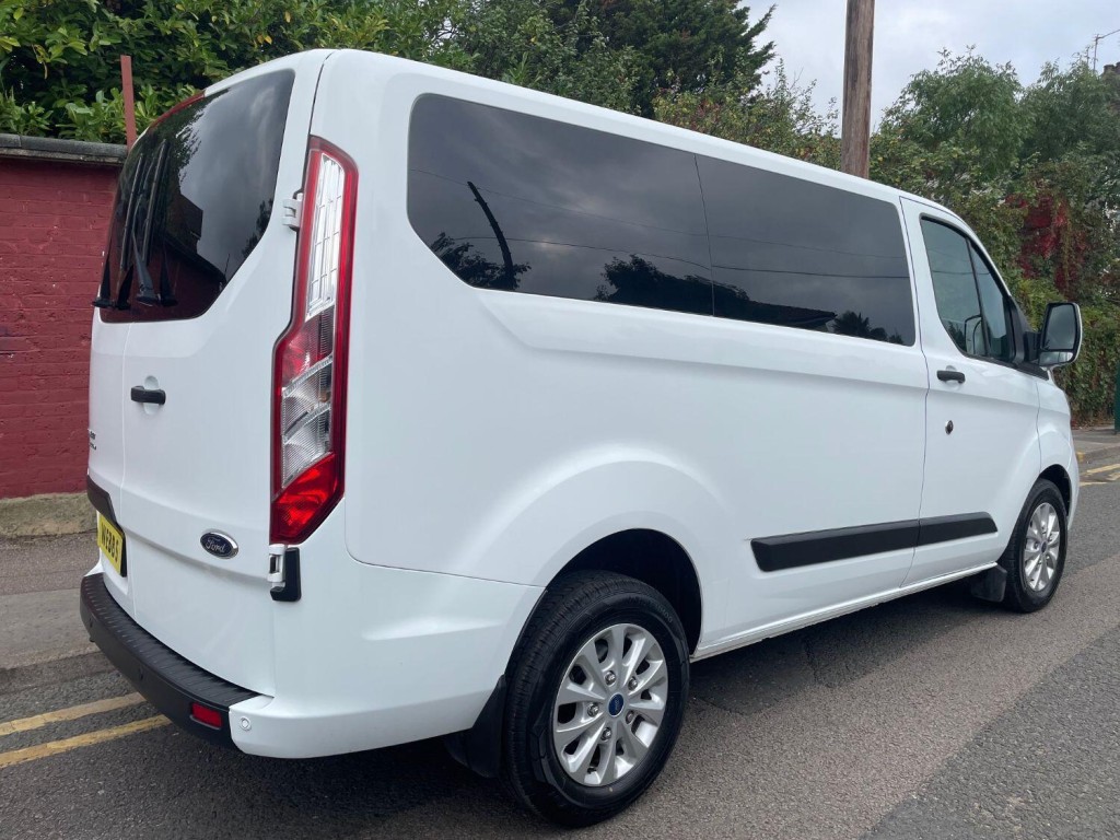 FORD TOURNEO CUSTOM