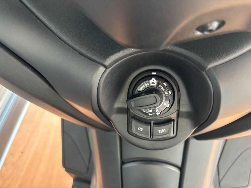 YAMAHA X-Max
