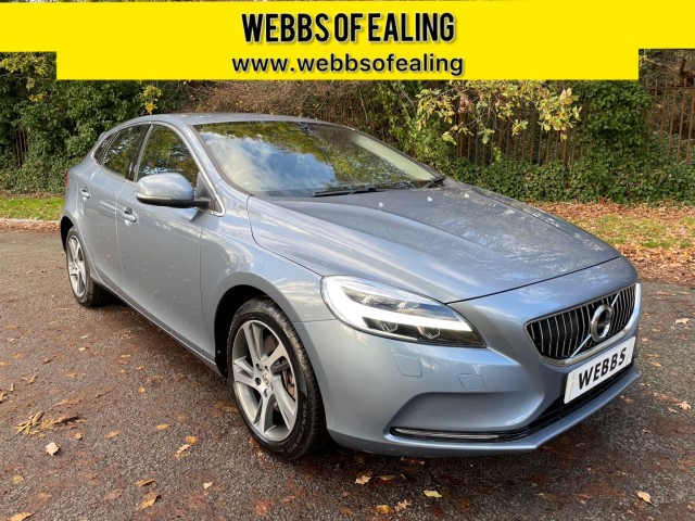 VOLVO V40 1.5 Inscription T3 (2017/17)