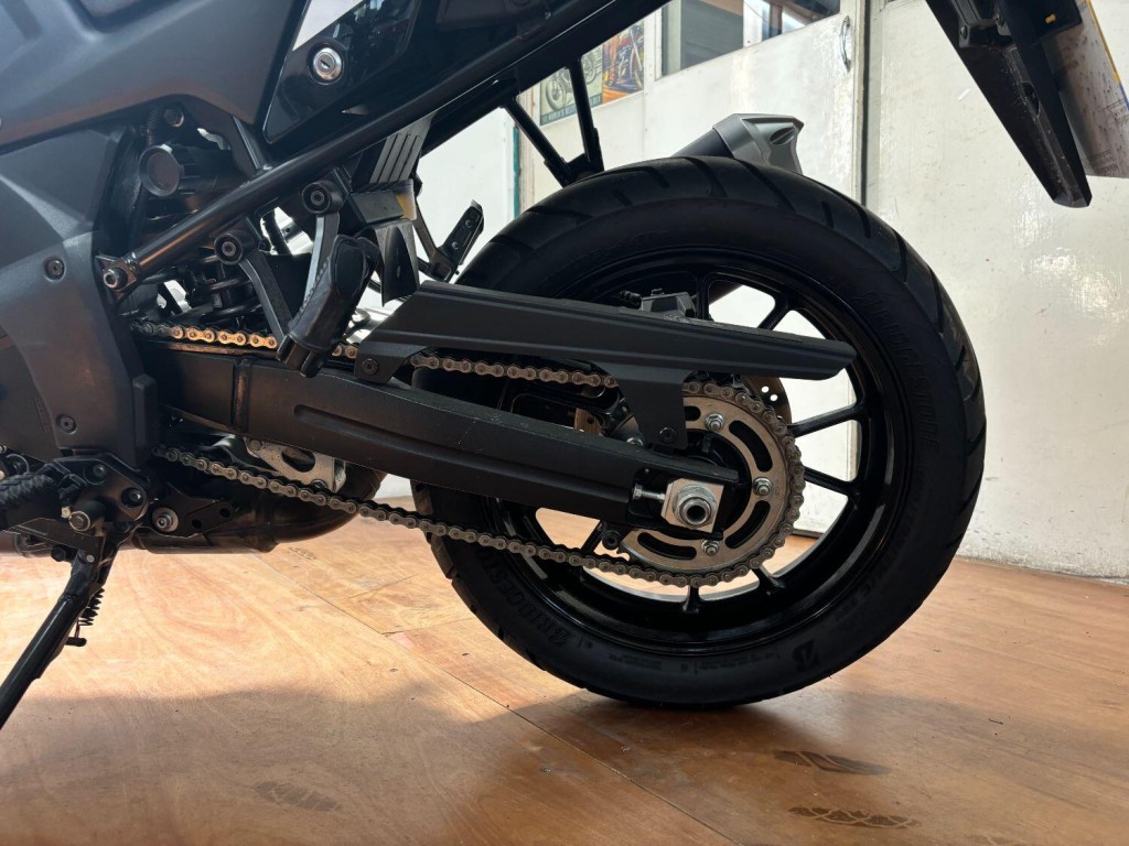 SUZUKI DL