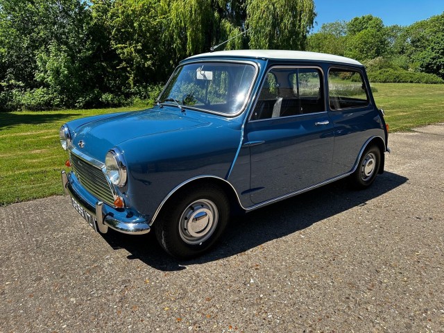 AUSTIN MINI  (1969)