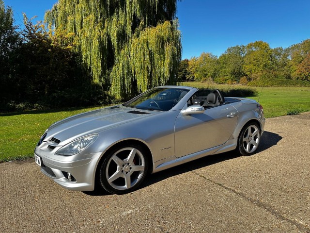 MERCEDES-BENZ
