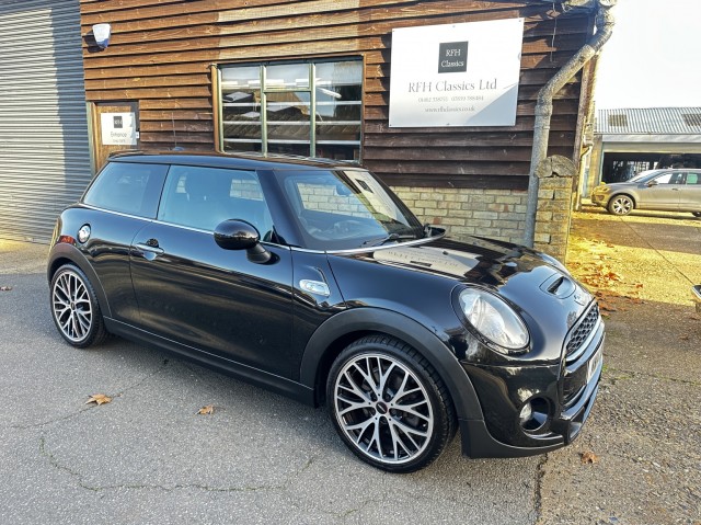 MINI HATCH 2.0 Cooper S 3 Dr Hatch Auto (2014/14)